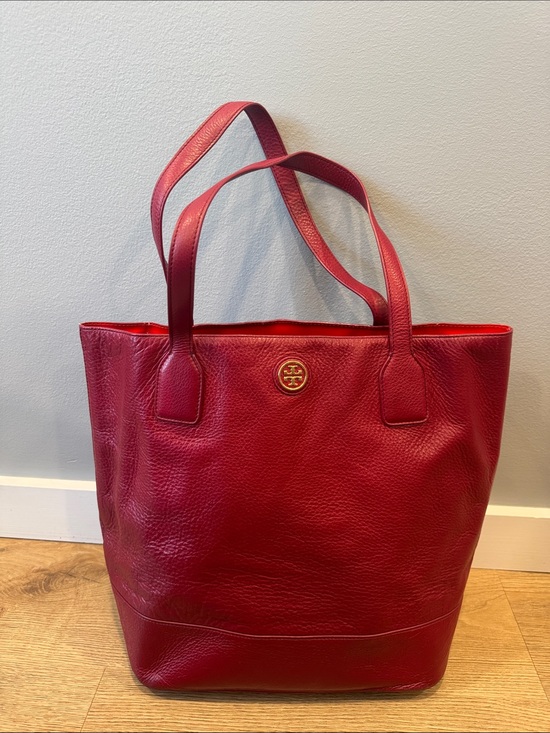 Tory Burch Handbags - Tory Burch Cherry Red Pebbled Leather Tote